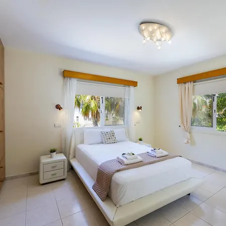 Villa Pervolia Nirides Seaside Mansion 7