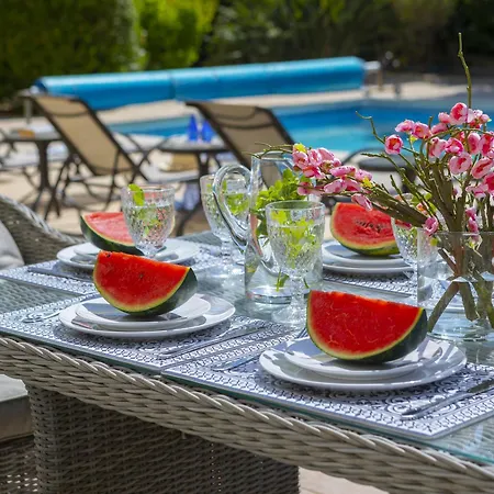 Pervolia Nirides Seaside Mansion 7 Larnaca