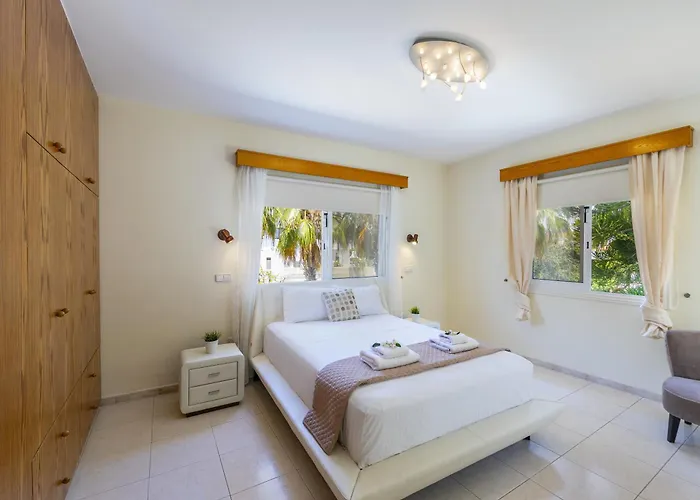 Villa Pervolia Nirides Seaside Mansion 7