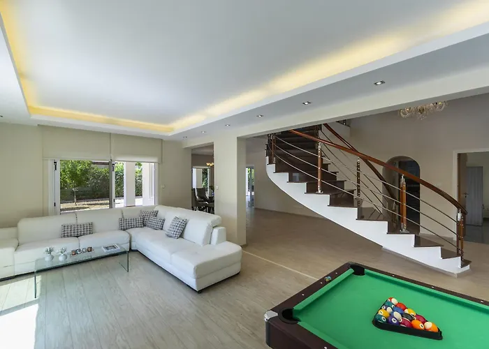 Pervolia Nirides Seaside Mansion 7 Larnaca