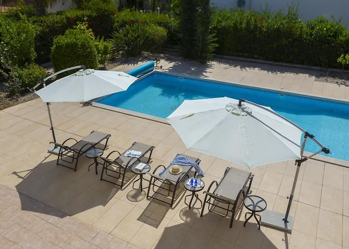 Villa Pervolia Nirides Seaside Mansion 7 Larnaca