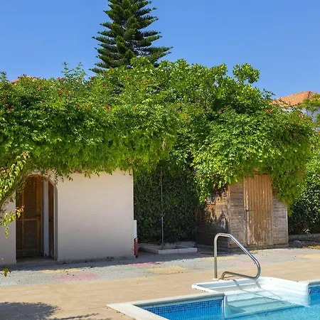 Villa Pervolia Nirides Seaside Mansion 7